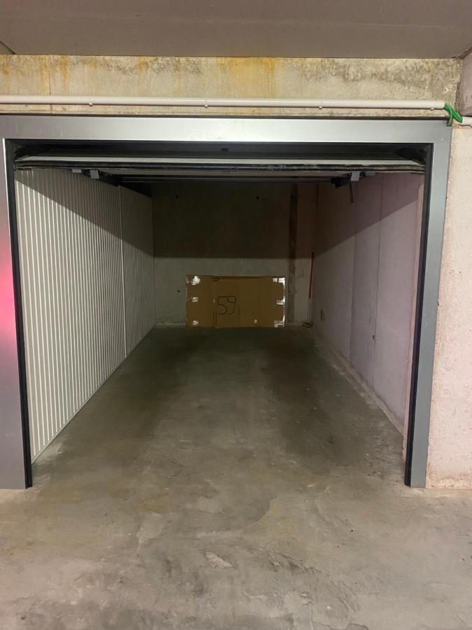 Lichtrijk 2-Slaapkamerappartement Met Zeezicht En Gratis Parking Oostende Exterior foto
