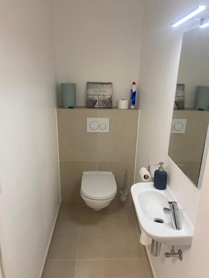 Lichtrijk 2-Slaapkamerappartement Met Zeezicht En Gratis Parking Oostende Exterior foto