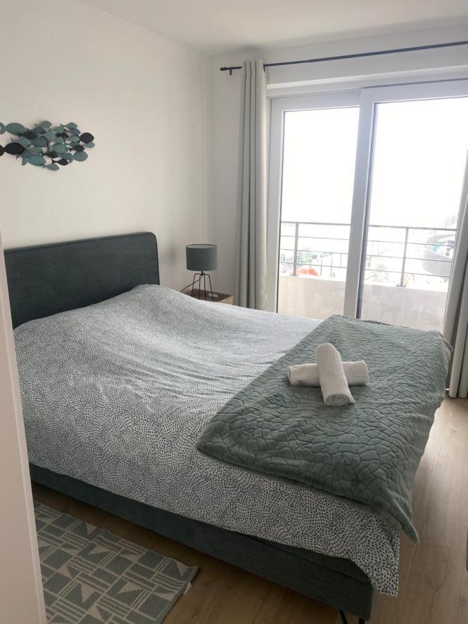 Lichtrijk 2-Slaapkamerappartement Met Zeezicht En Gratis Parking Oostende Exterior foto